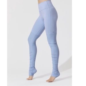 Baby Blue Alo Yoga leggins